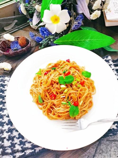 街边炒粉天下尊我为暗皇,街头传奇，一粉定乾坤